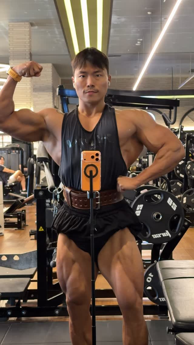 korean_hercules_ 게시물 이미지: 🔥정진🔥

나의 마음과 열정은
이미 2026년을 향해 달리는 중‼️‼️‼️

오늘도...