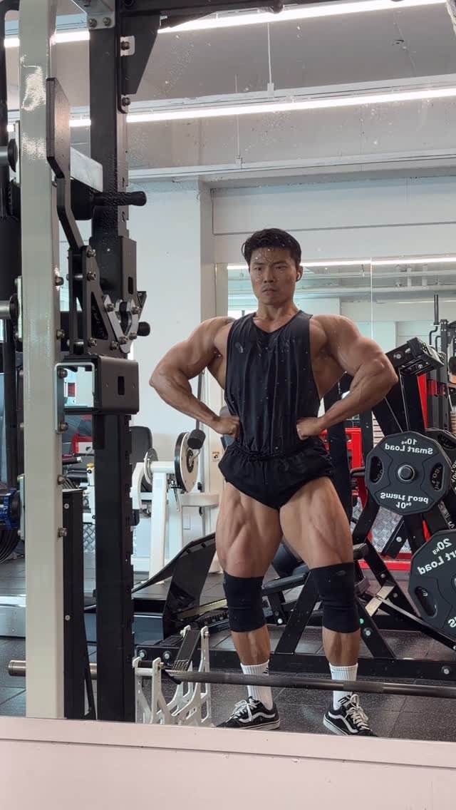 korean_hercules_ 게시물 이미지: 🔥정진🔥

한 겹 더 걷어내고

훈련 직후
포징 업데이트‼‼‼

매 순간 주어진...