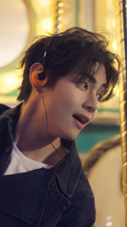 kpop_arena1 게시물 이미지: Introducing FEEL YOUR PARADISE,
featuring...