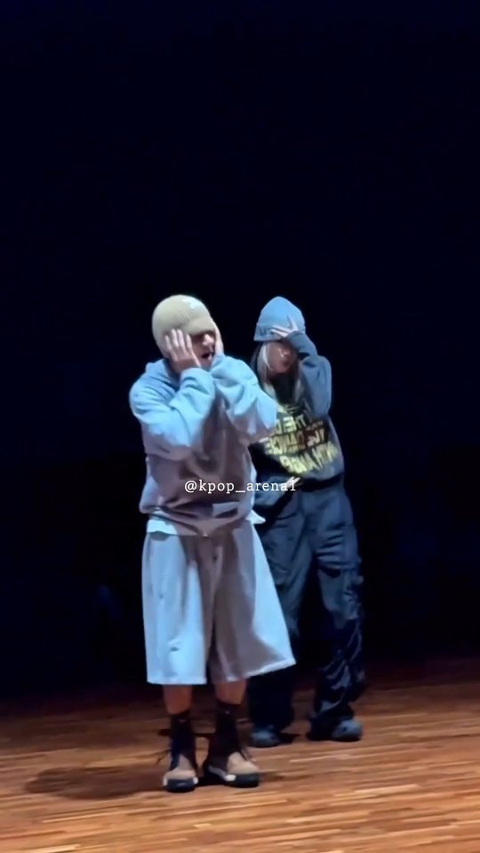 kpop_arena1 게시물 이미지: BTS V & Badalee

#bts #방탄소년단 #뷔 #badalee #btsv