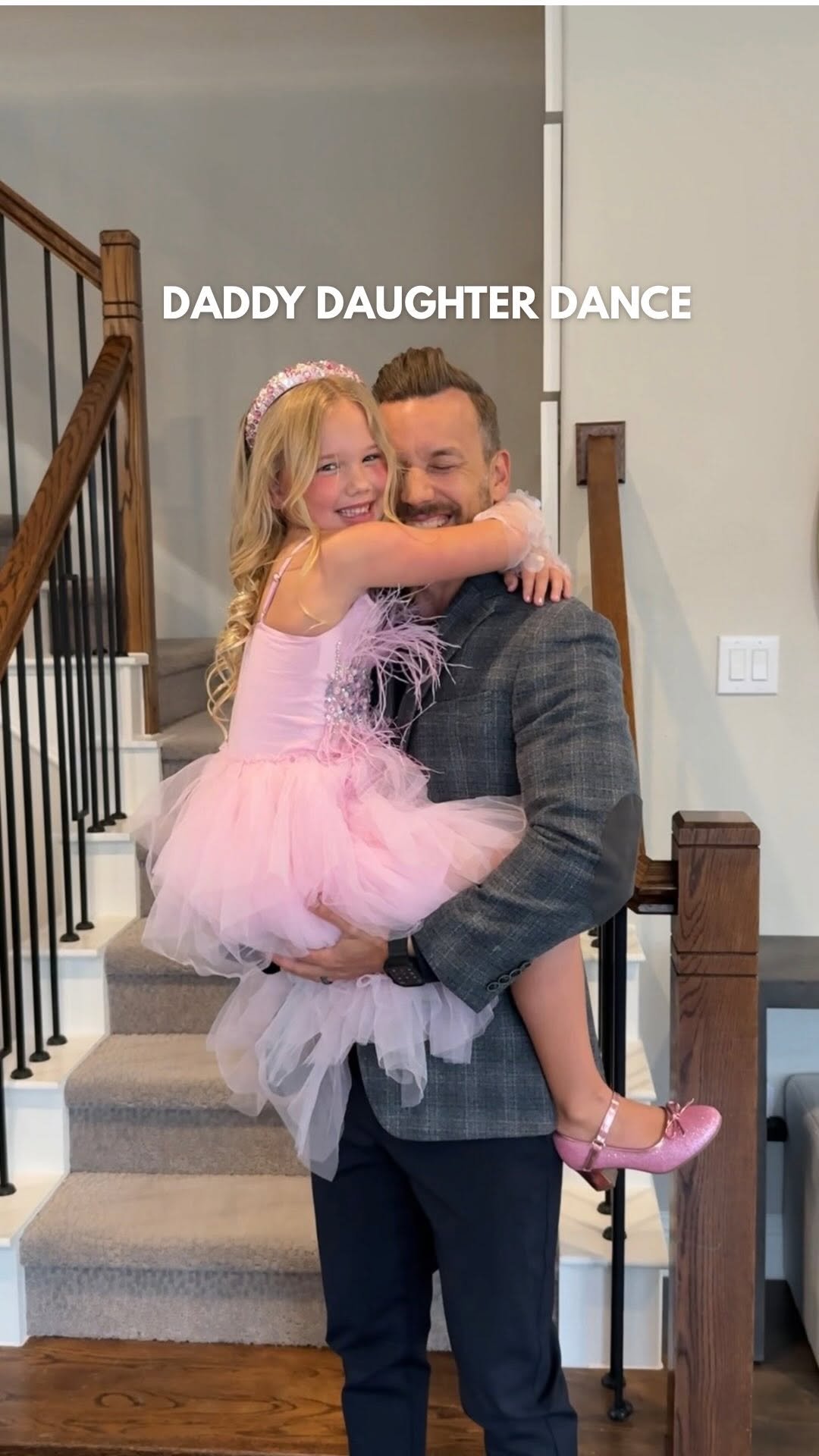 kristinnicolemiller_ 게시물 이미지: Her forever date 🥹 Daddy + daughter dance for...