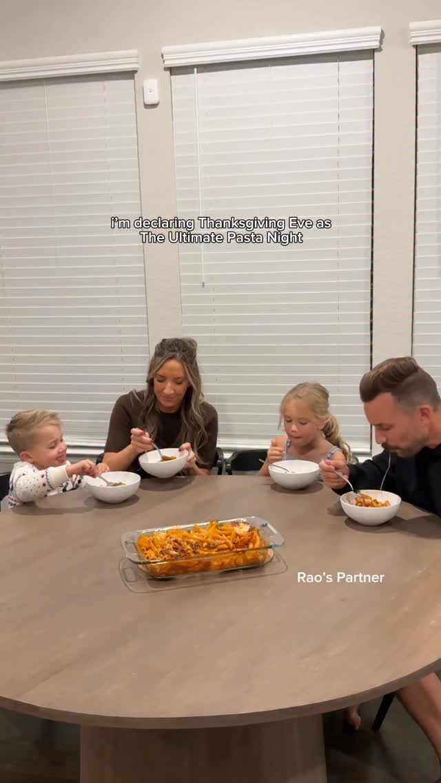 kristinnicolemiller_ 게시물 이미지: Thanksgiving Eve is the Ultimate Pasta Night...