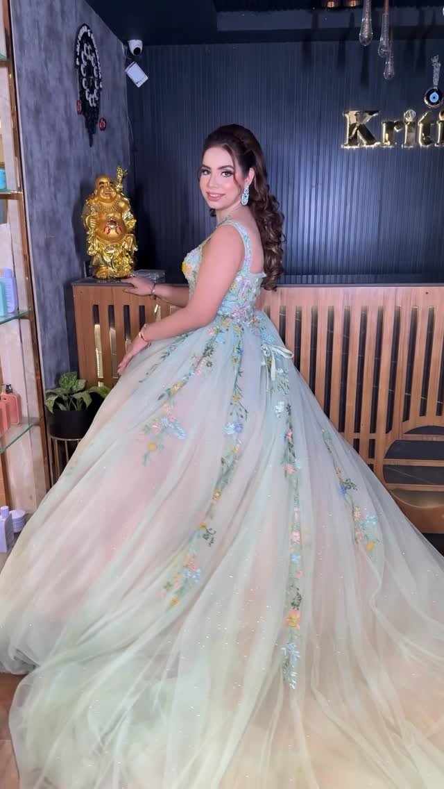 kritids 게시물 이미지: Fairy 🧚 💚
Comment if you love the look 😍