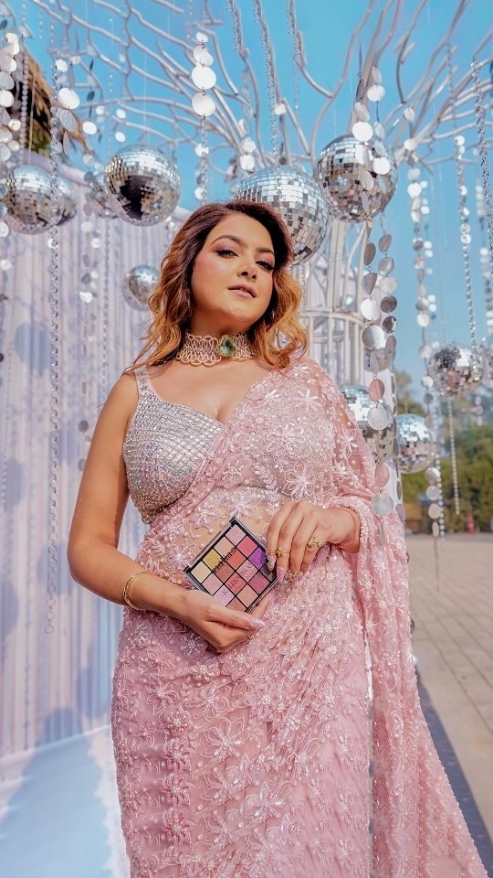 kritids 게시물 이미지: Say hi to the ever radiant @kritids, and watch...