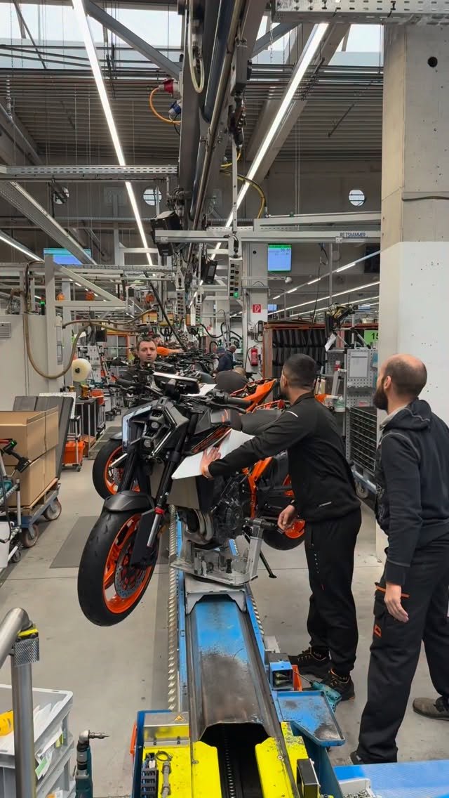 ktm_official 게시물 이미지: From the production line in Austria to KTM...