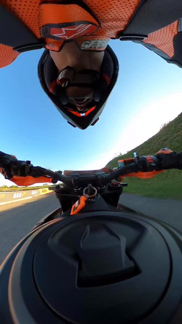 ktm_official 게시물 이미지: Throwing it sideways on the KTM 390 SMC R....