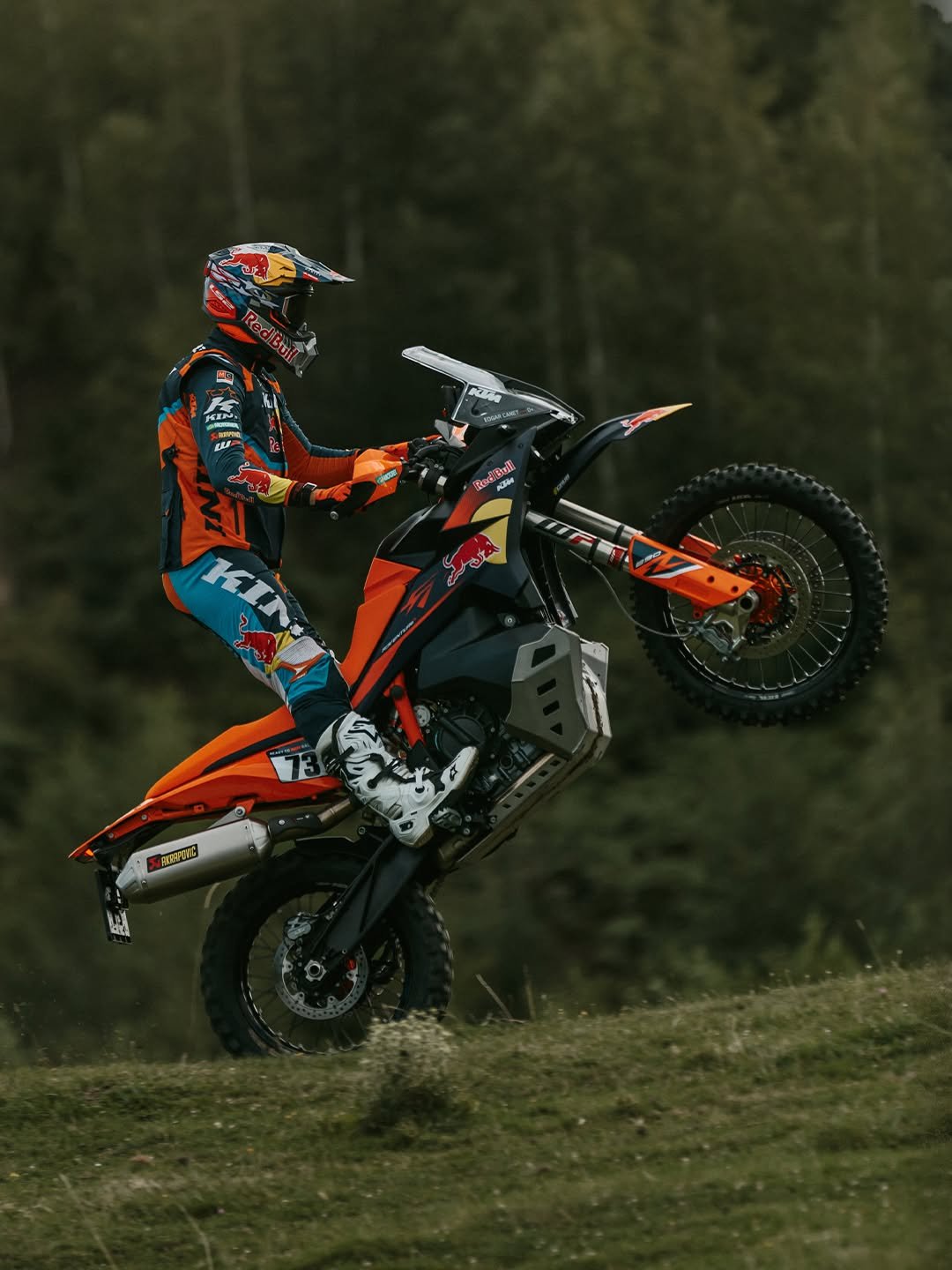 ktm_official 게시물 이미지: #WheelieWednesday with Edgar Canet and the KTM...