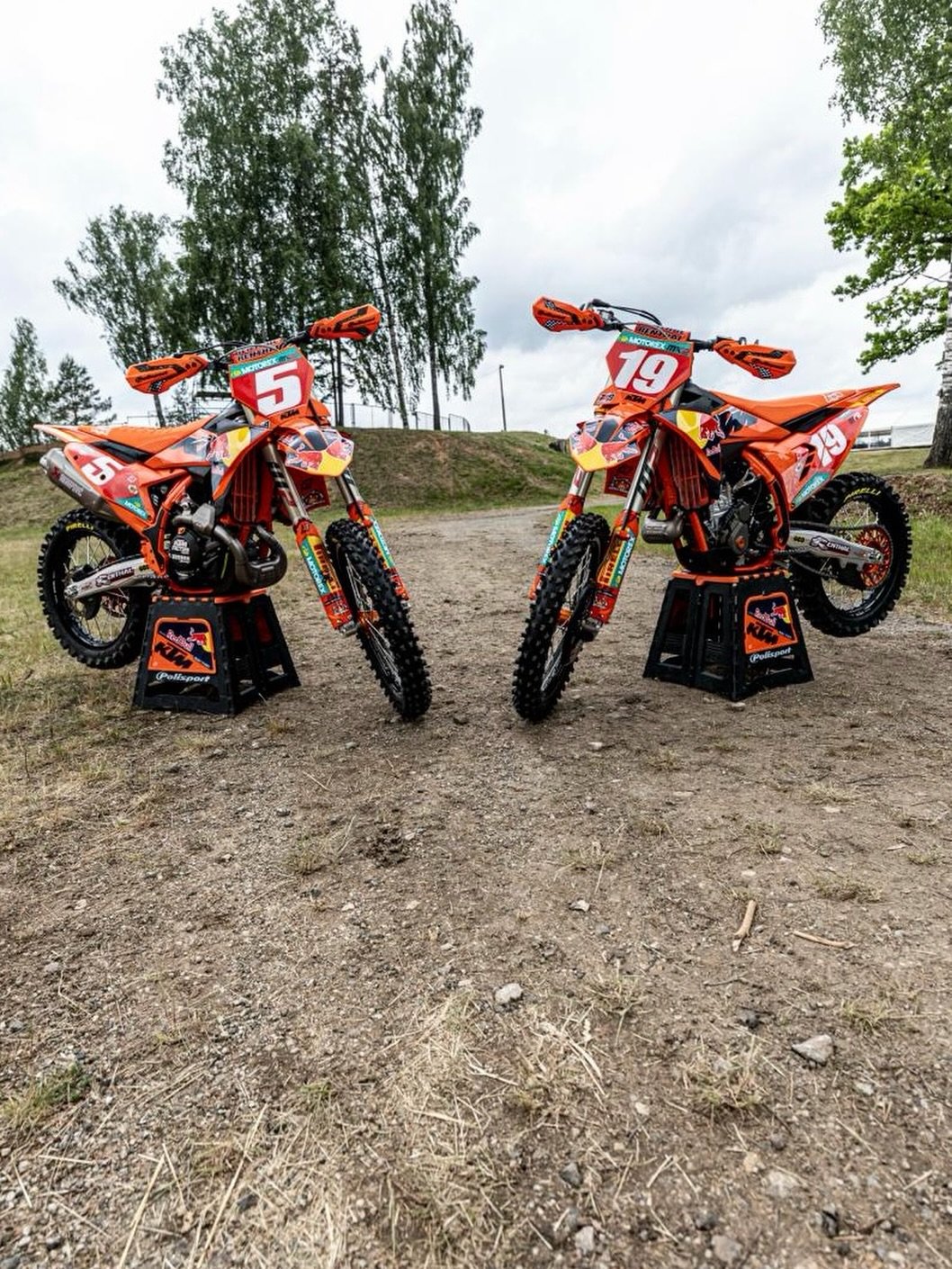 ktmfactoryracing 게시물 이미지: The championship leaders are READY TO RACE the...
