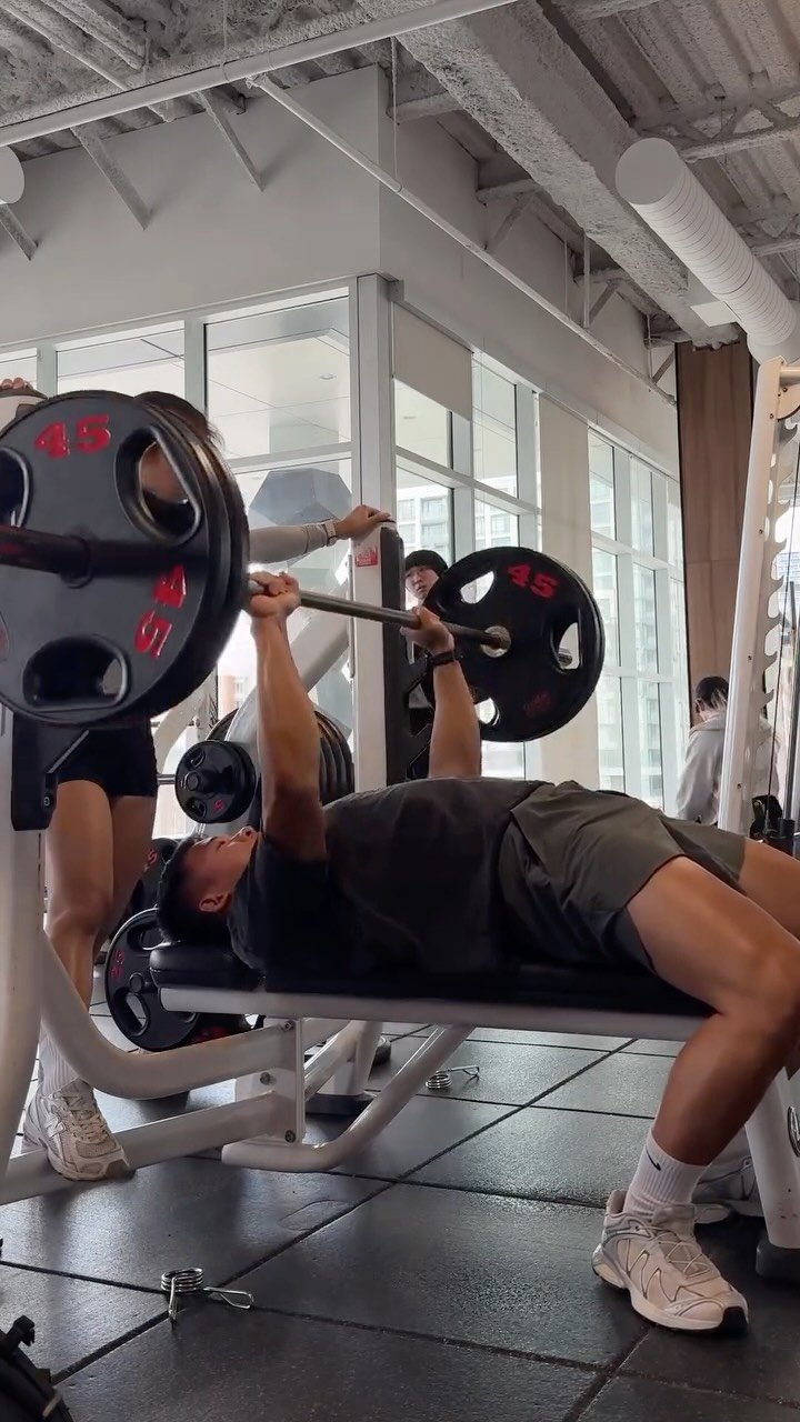 kwokspots 게시물 이미지: Trynna make losing weight easier. Let me know...