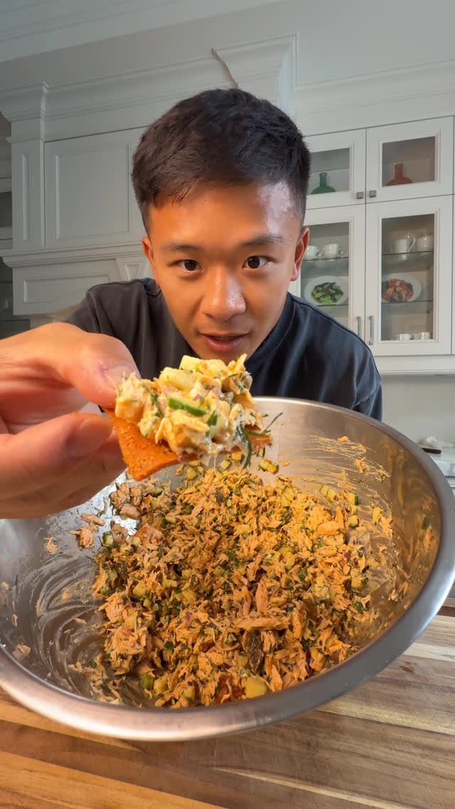 kwokspots 게시물 이미지: Loaded salmon salad makes 10 servings

Macros...