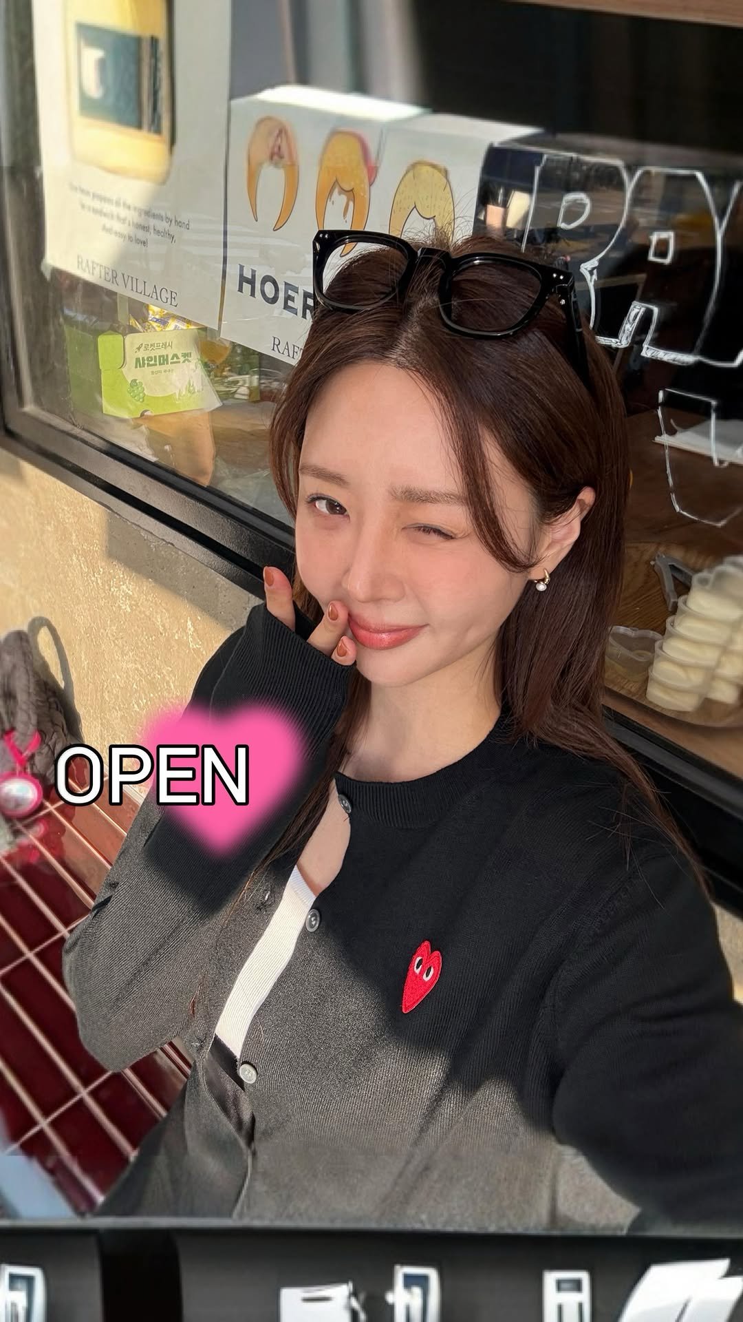 kwonshuna 게시물 이미지: 최저가 꼼데가르송 기획전♥️ #OPEN
제 스토리 보셨죠? 지금 백화점에는 꼼데...