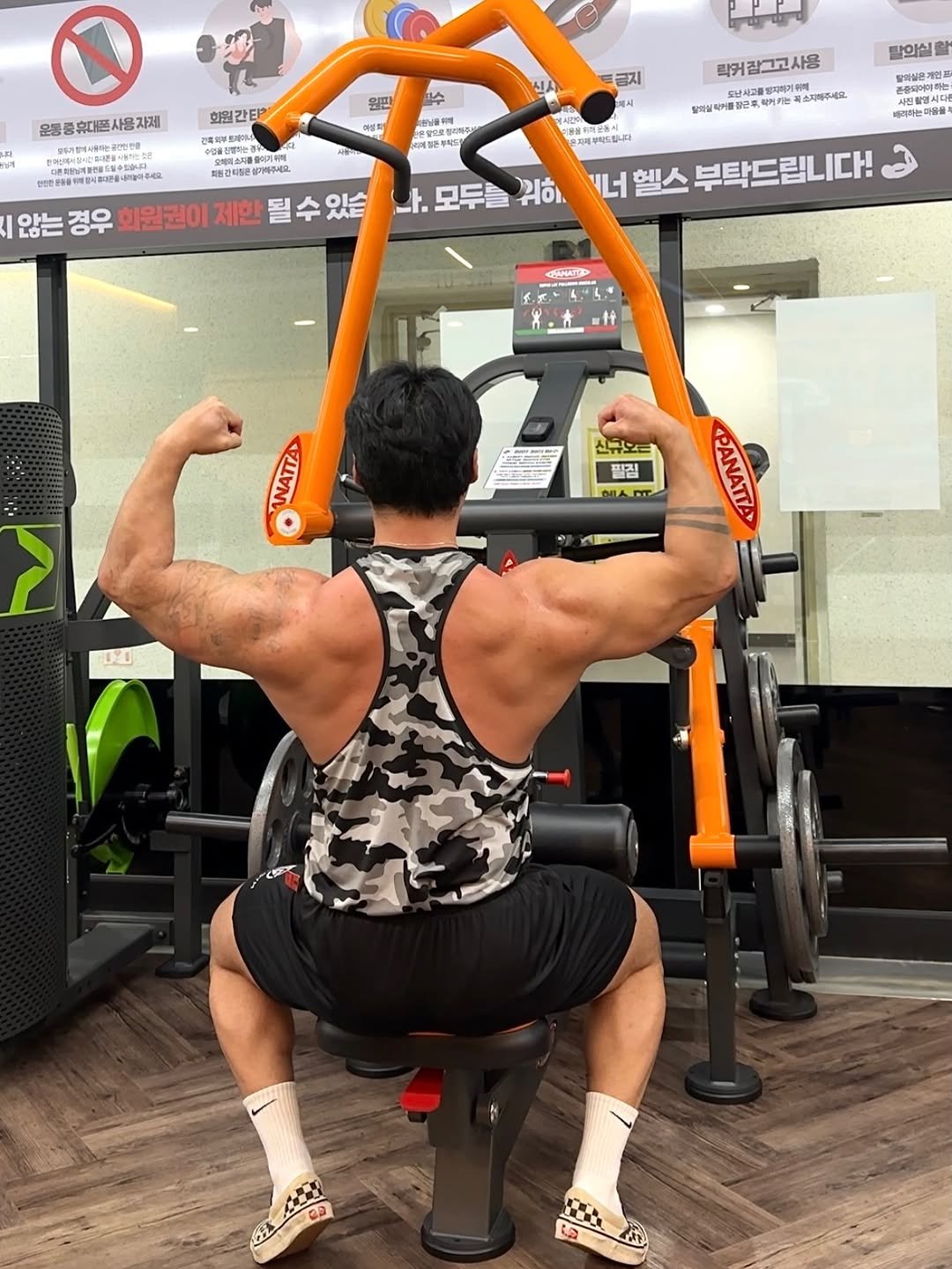kxxmh 게시물 이미지: 날개가 생겨쓰면 조켓당ㅋ

@feelgym3 에서 등하면 안생길수가 없겟당ㅋ
머신이...