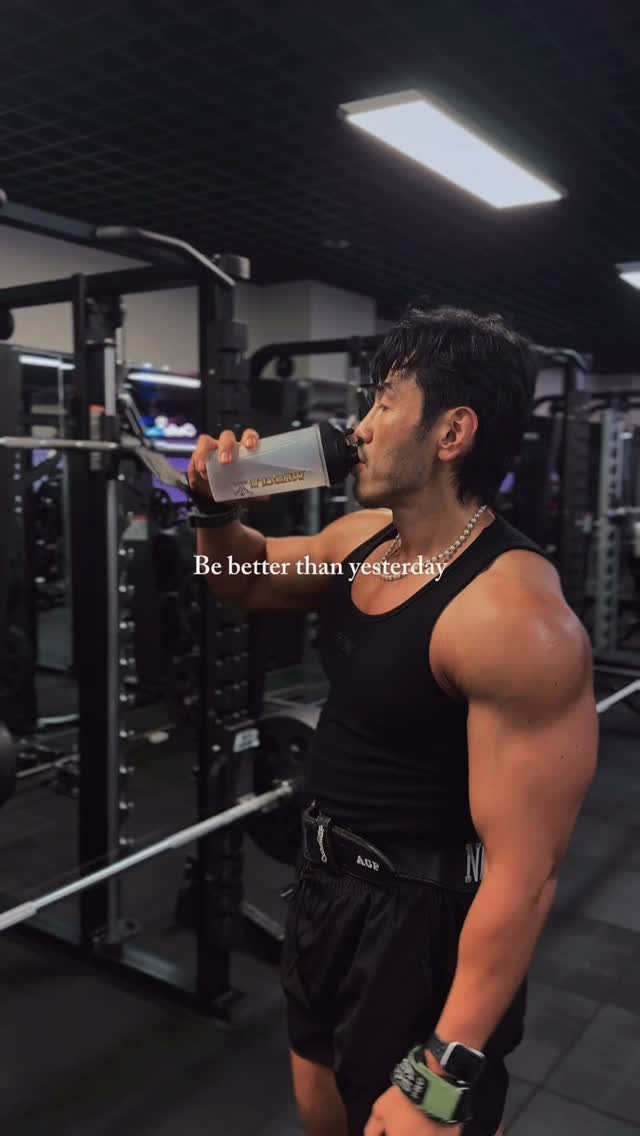 kylekim_yongsikc 게시물 이미지: @musclekorea 

6월도 #머슬코리아 에 다양하고 퀄리티 높은 제품들을...