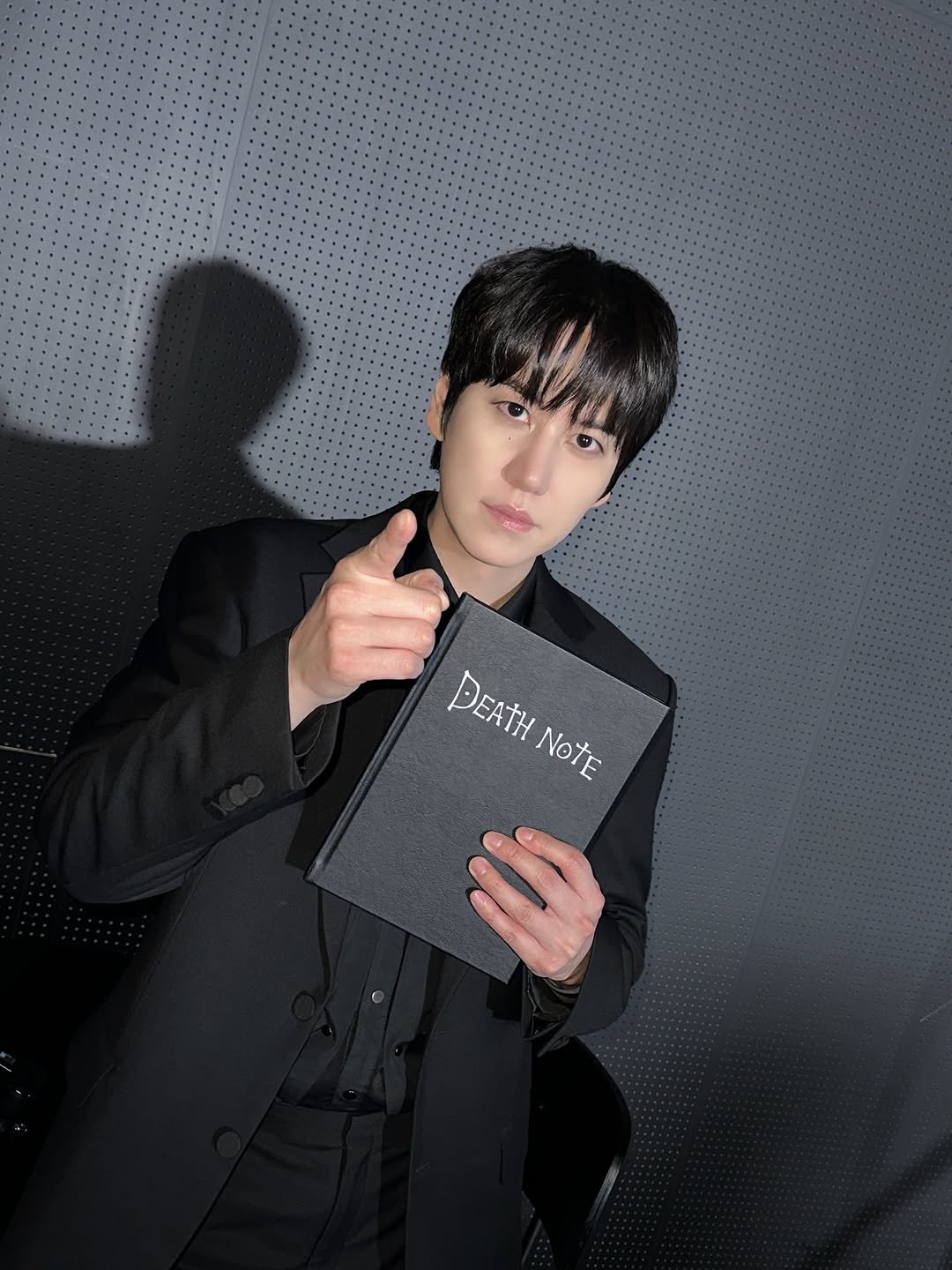 Photo by 규현 KYUHYUN on January 06, 2026. May be an image of bolo tie and text that says 'DEATH DEATHNOTE NoTE NOtE DEATH'.