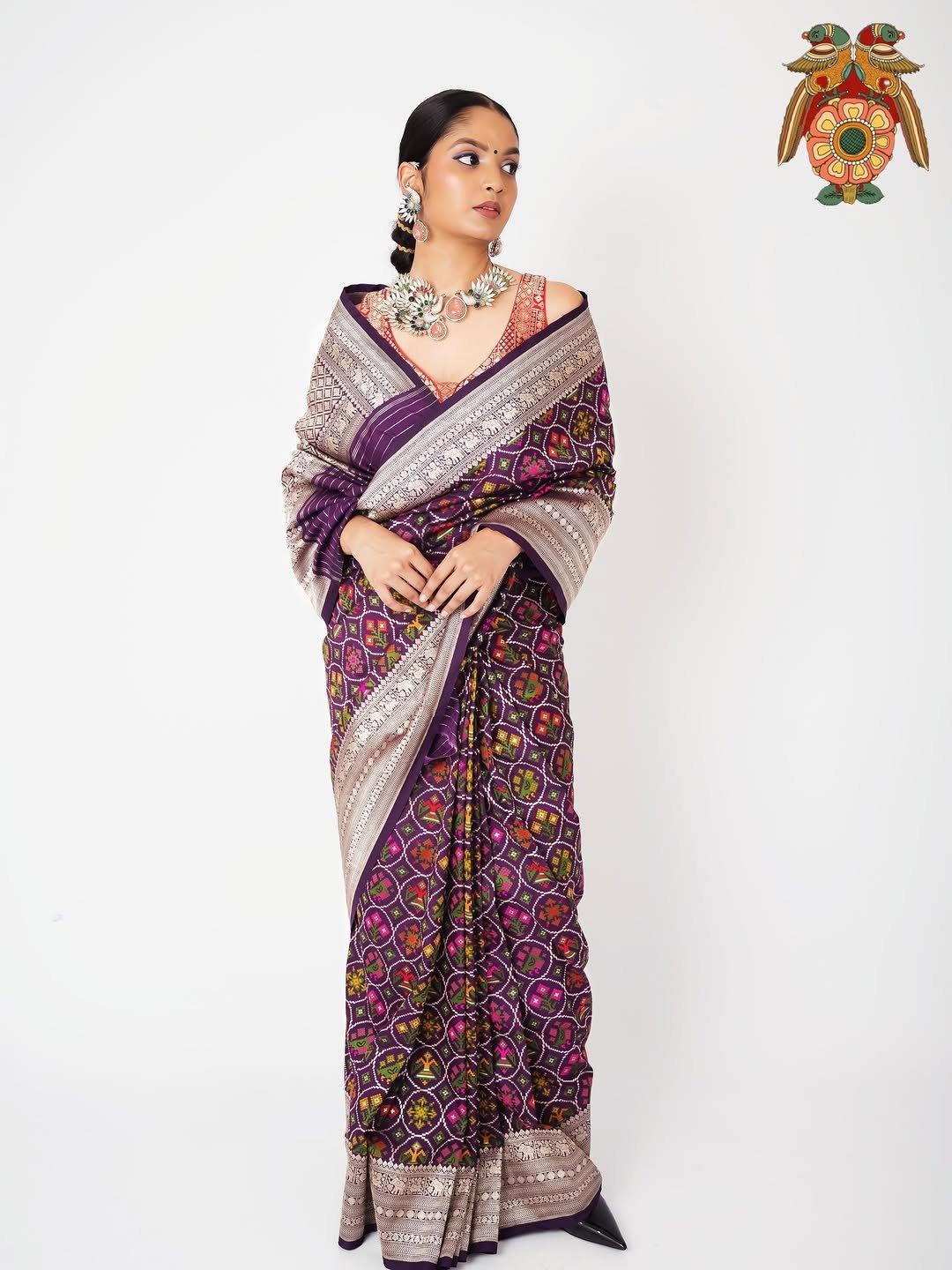 Photo by Sundaridesigns in Label Sundaridesigns. May be an image of text.