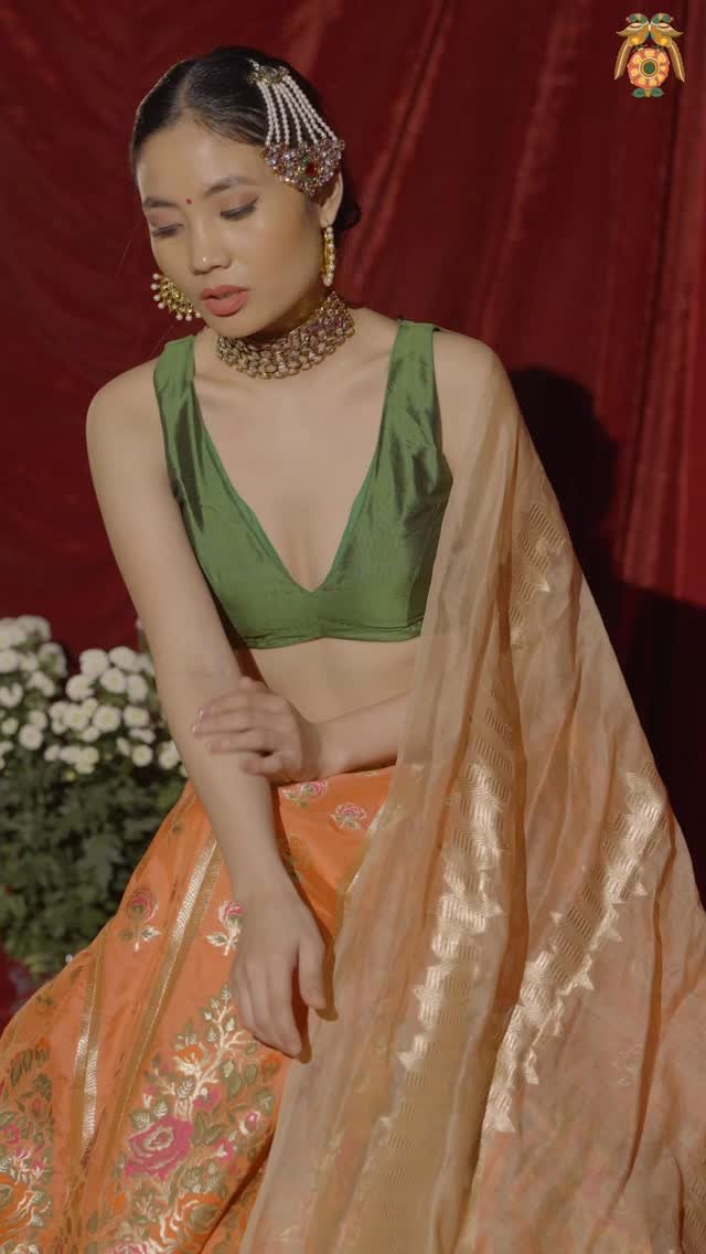 label__sundaridesigns 게시물 이미지: Sundaari designs creating customised outfits...