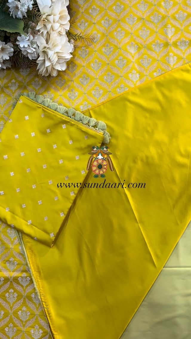 label__sundaridesigns 게시물 이미지: Looming into a fresh start

#ethnicwear #suit...