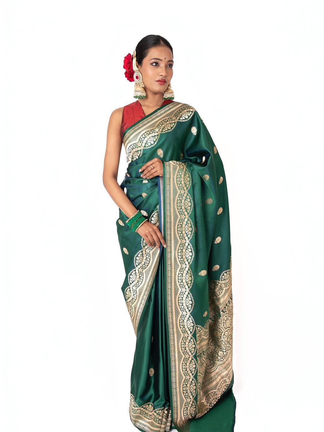 label__sundaridesigns 게시물 이미지: Banarasi handwoven saree which suits all the...