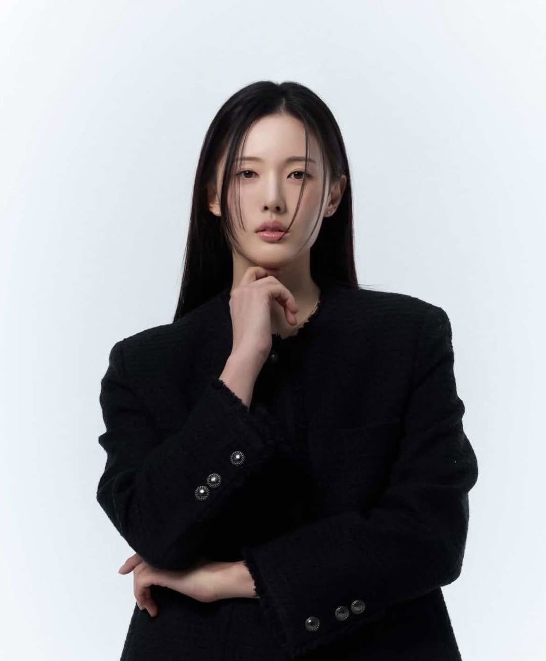 lamaison_beauty 게시물 이미지: 지희씨 @jeonjihee__pro 멋쁨 프로필🖤
.
.

M...