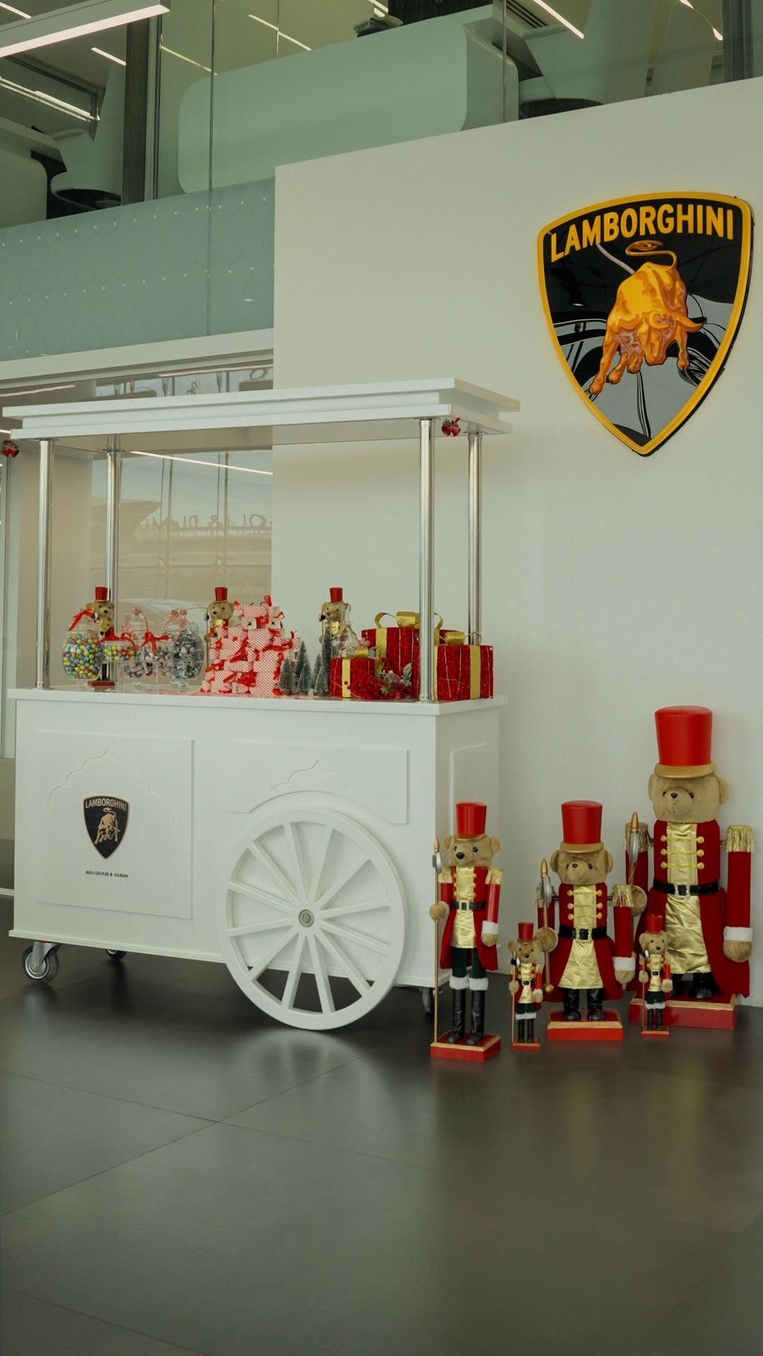 lamborghini.uae 게시물 이미지: Celebrating the joy, the people, and the...