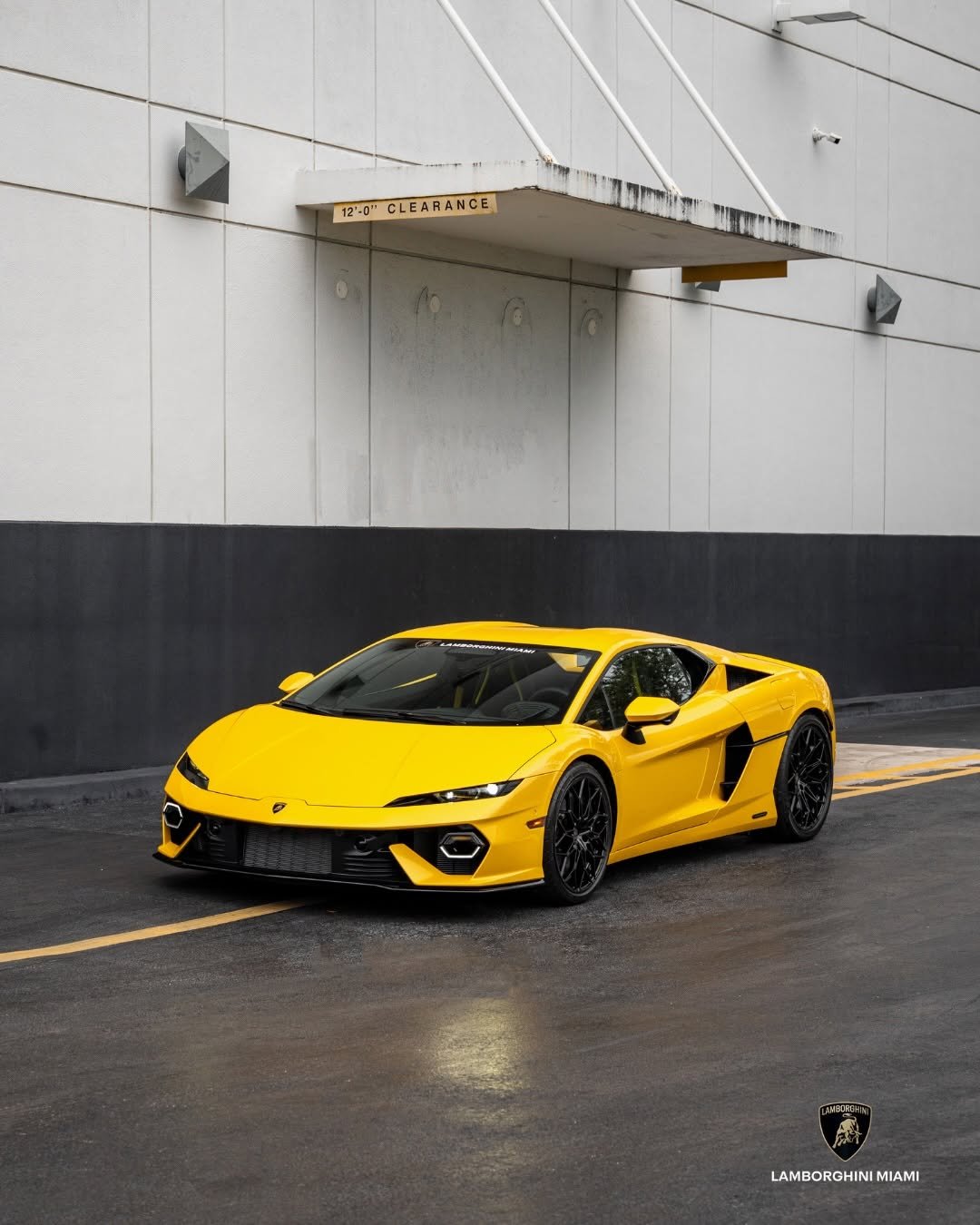 lamborghinimiami 게시물 이미지: Test Drive this Thriller. 

The all-new...