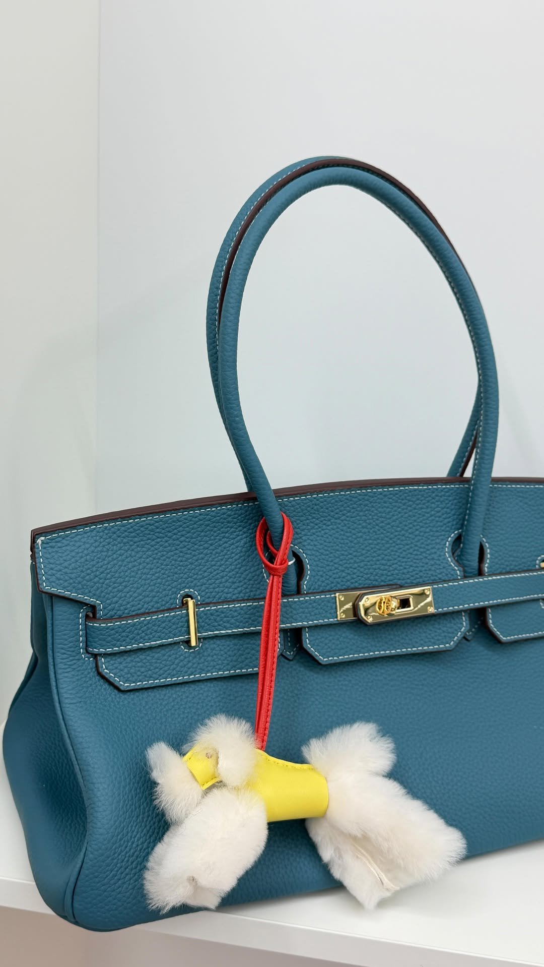 lamoda_nuriiiiiii 게시물 이미지: -
가방 알랴주기 및 세일 ㄹㅏ이브닷