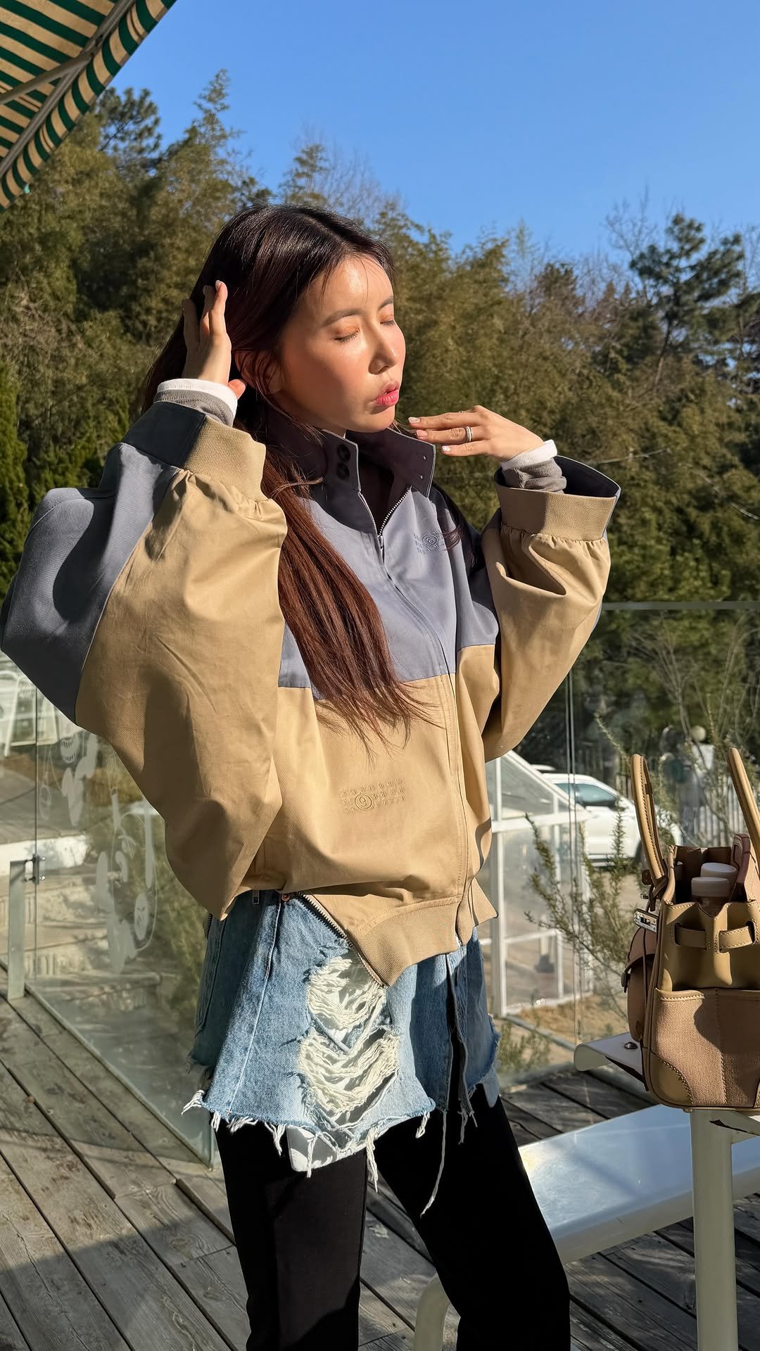 lamoda_nuriiiiiii 게시물 이미지: -
딱 하나만 구매한다면 무조건 M6 점퍼
근데 오늘 라인업이 절대 하나만 살 수...