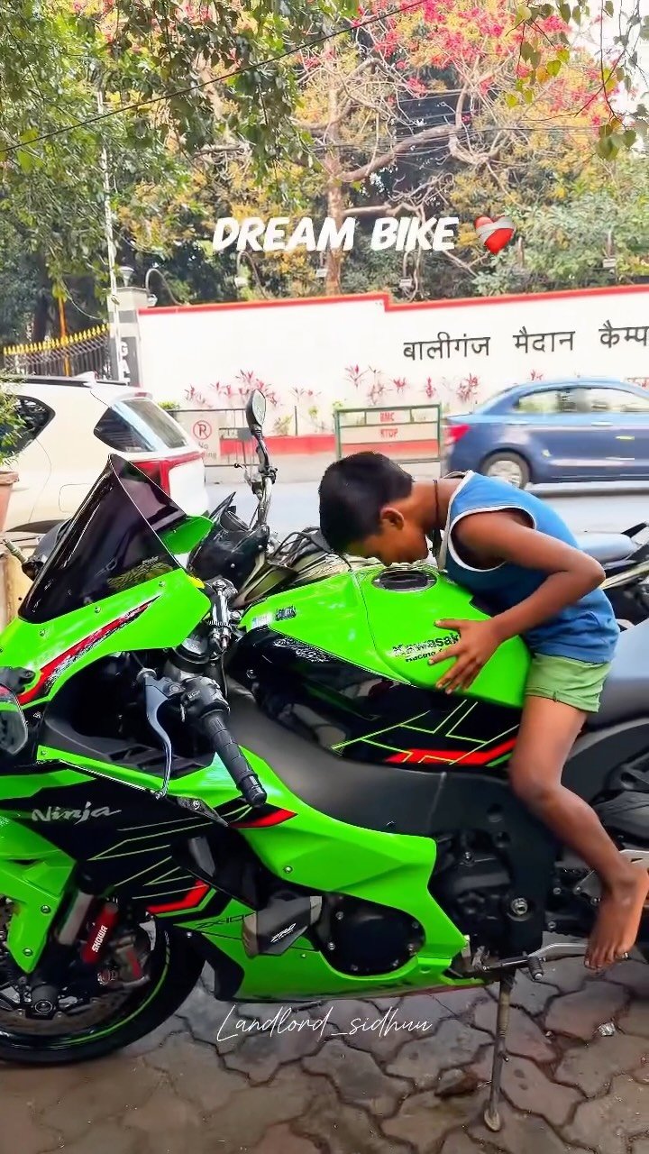 landlord_sidhuu 게시물 이미지: Kolkata public Reactions on...