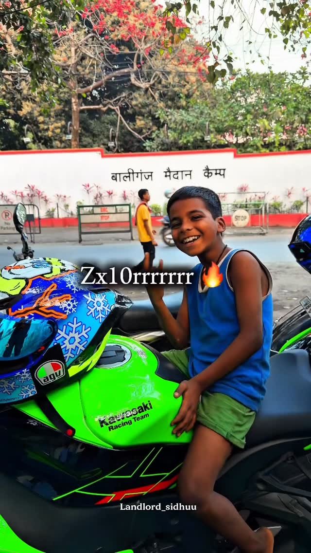 landlord_sidhuu 게시물 이미지: Kawasaki ZX10r vs ktm duke ☠️.
.
#trending...