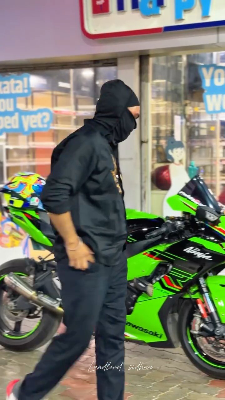 landlord_sidhuu 게시물 이미지: ZX10r ft Imran Hashmi 🥺.
.
#trending...