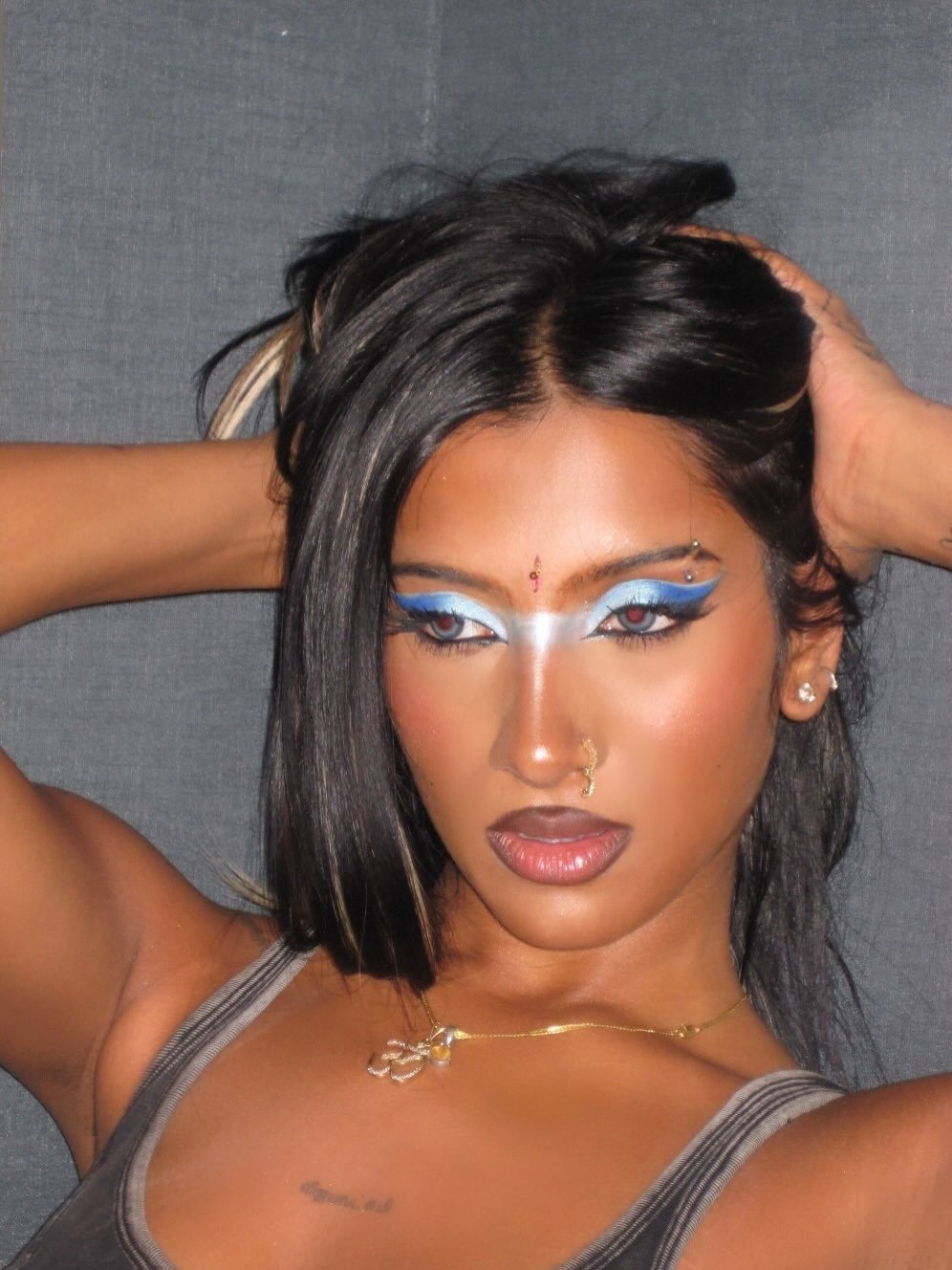 lararajj 게시물 이미지: makeup by @makeupmaryann inspired by my queen...