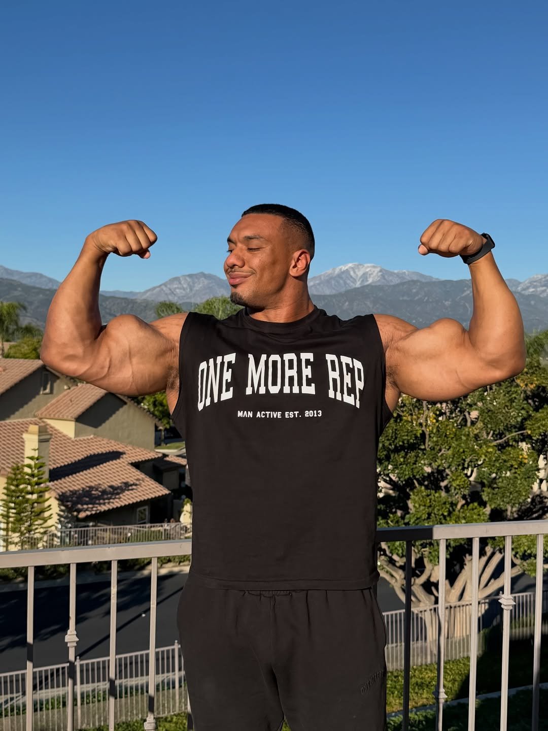 Photo by Larry on December 17, 2025. May be an image of one or more people, biceps, people bodybuilding, activewear, tanktop, sportswear and text that says 'ONE ONEMOREREP MORE MANACTIVEEST.2013 ΜΛΝ ACTIVE EST. 2013'.