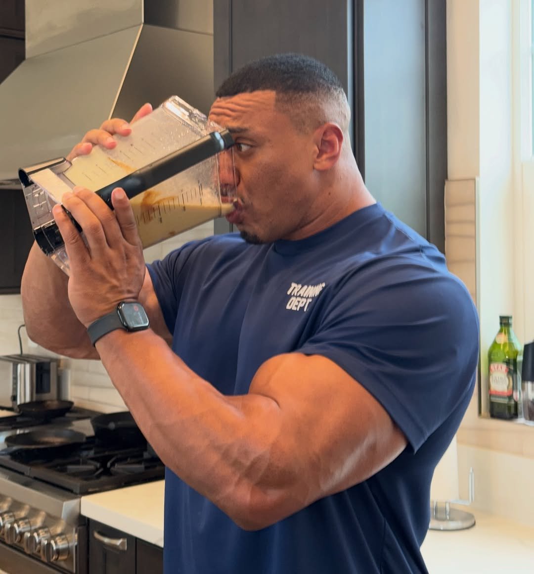 Photo by Larry on January 04, 2026. May be an image of smoothie, water bottle, milk, juice, shaker, jug, chocolate milk and text.