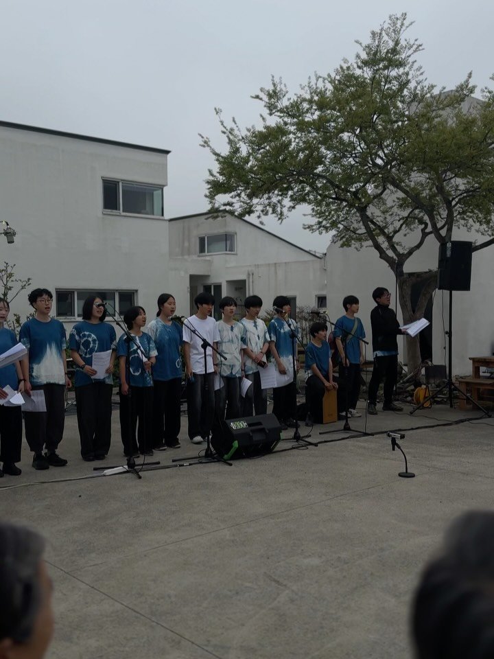 lazymama_liz 게시물 이미지: 우리 동네 선흘리엔 문화인류학자 조한혜정 선생님이 사신다. 77세인 그녀는 연세가...