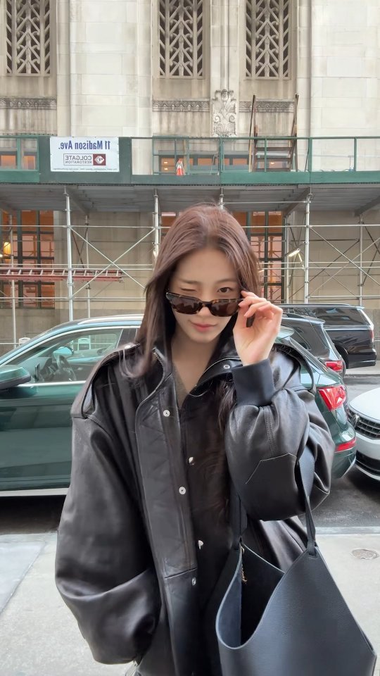 le_sserafim 게시물 이미지: when in NY
@khaite #KhaiteFW26 #NYFW