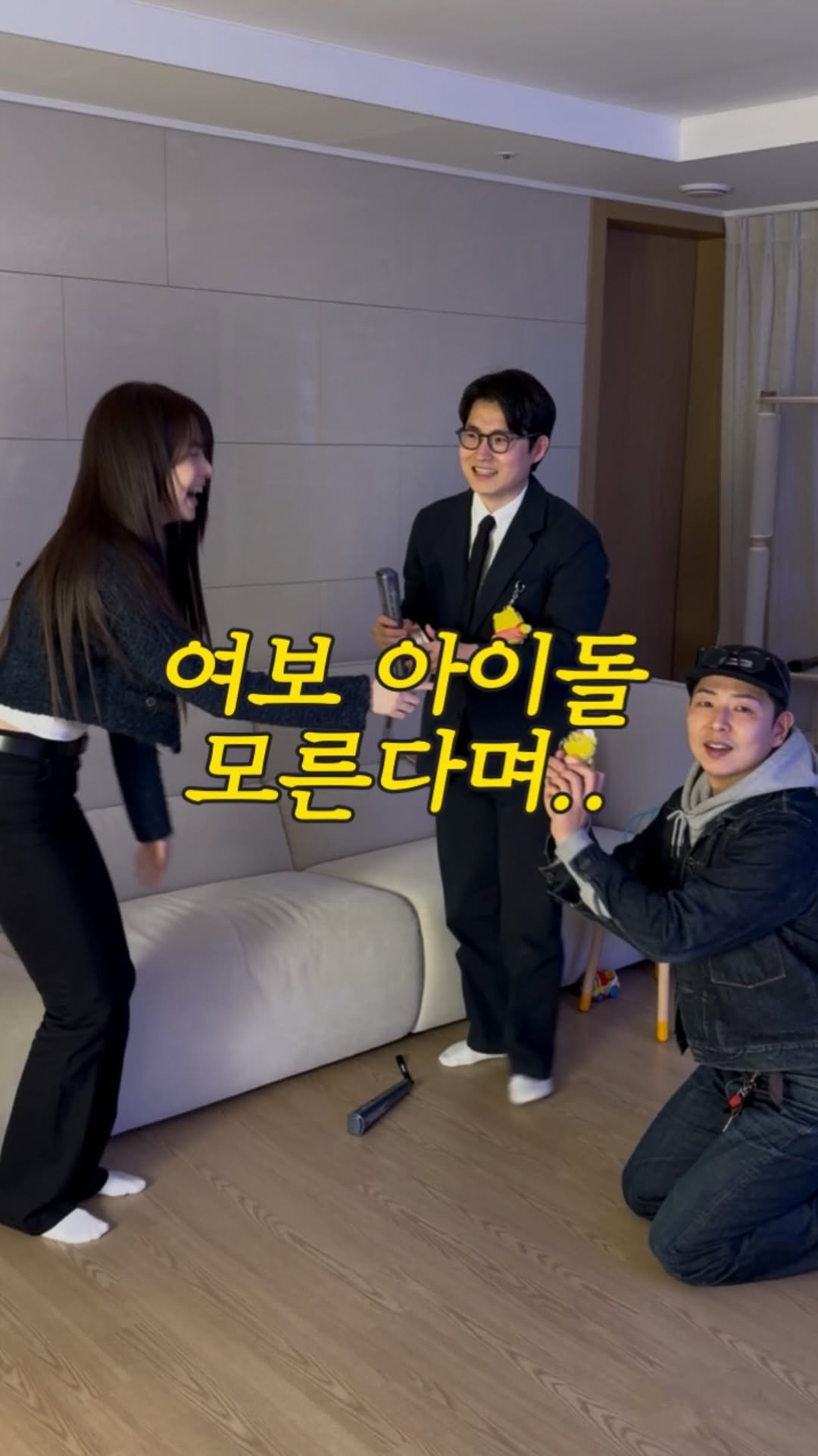 le_sserafim 게시물 이미지: 르세라핌 굿즈는 언제 다 모은거야..?
@le_sserafim @hhh.e_c.v