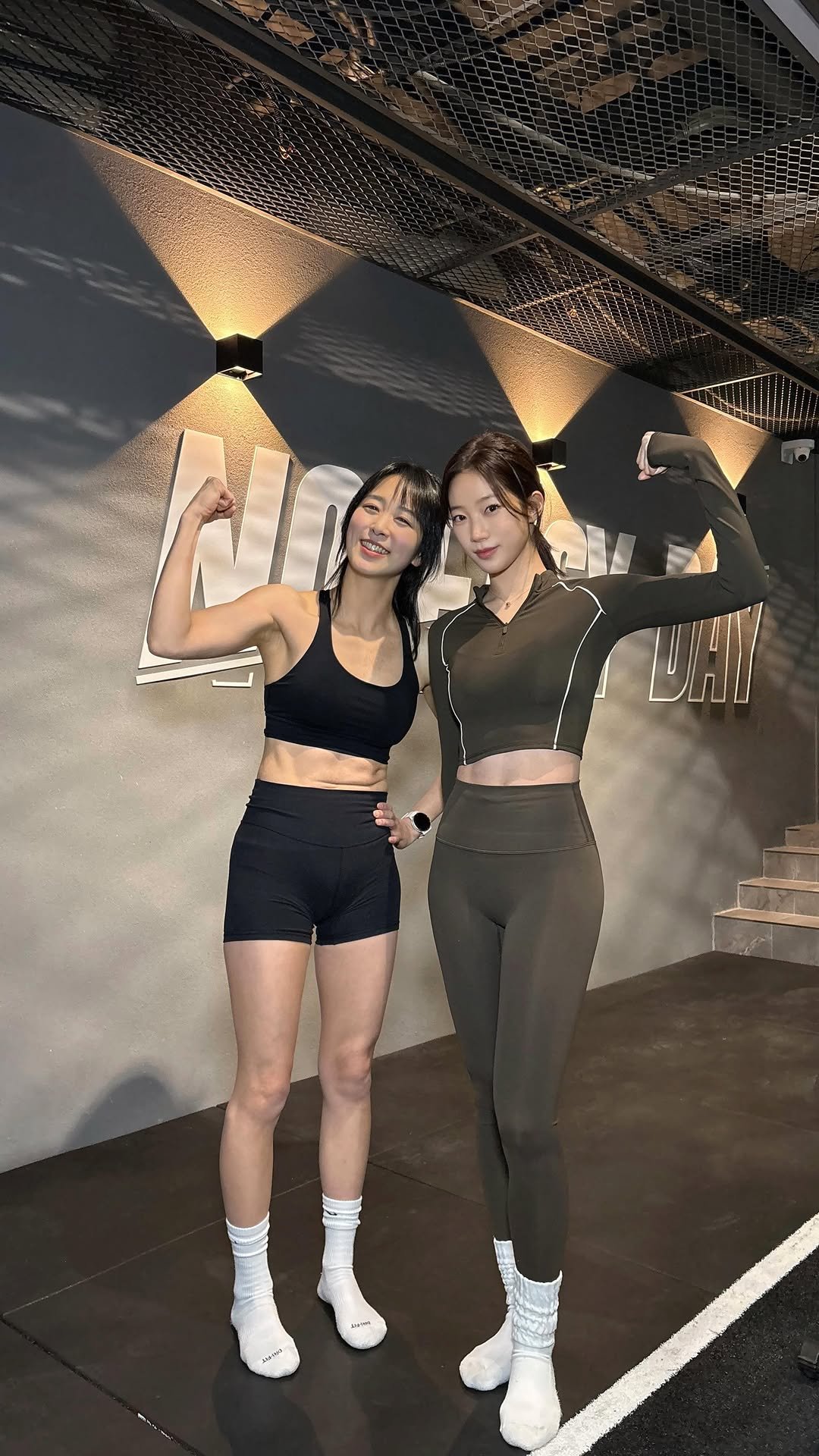 le_sserafim 게시물 이미지: Too much k-food during my korea trip..😭🇰🇷...