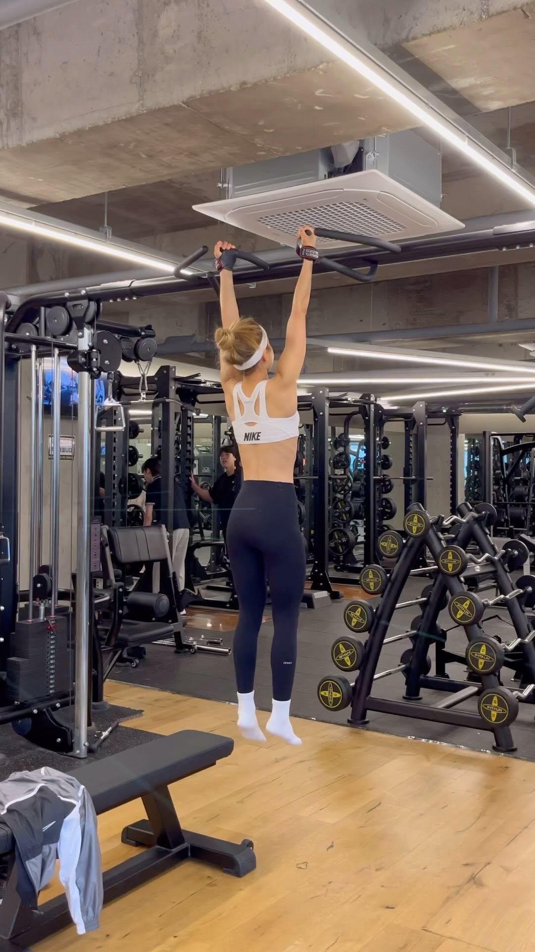 lee_1019_ 게시물 이미지: 🔥
.
.
.
#운동하는여자 #weighttraining 
#헬스 #필라테스...