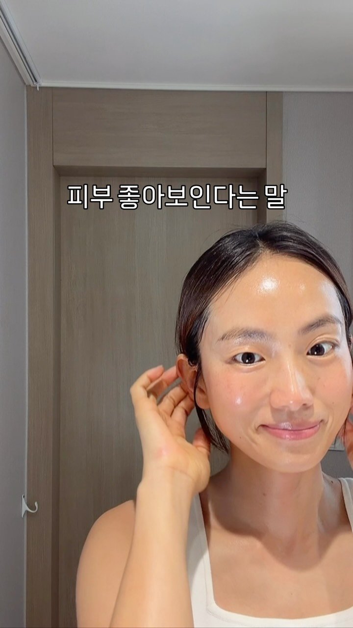 lee_pharmacy_ 게시물 이미지: 인생 크림 ✨ 인생 선크림 D-1 🔻
⠀
⠀
꿀피부 인생템 원데이 마켓...