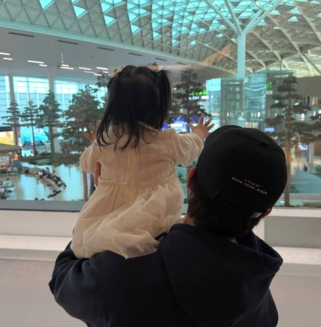 Photo shared by Lee Byung Hun on January 02, 2026 tagging @byunghun0712.