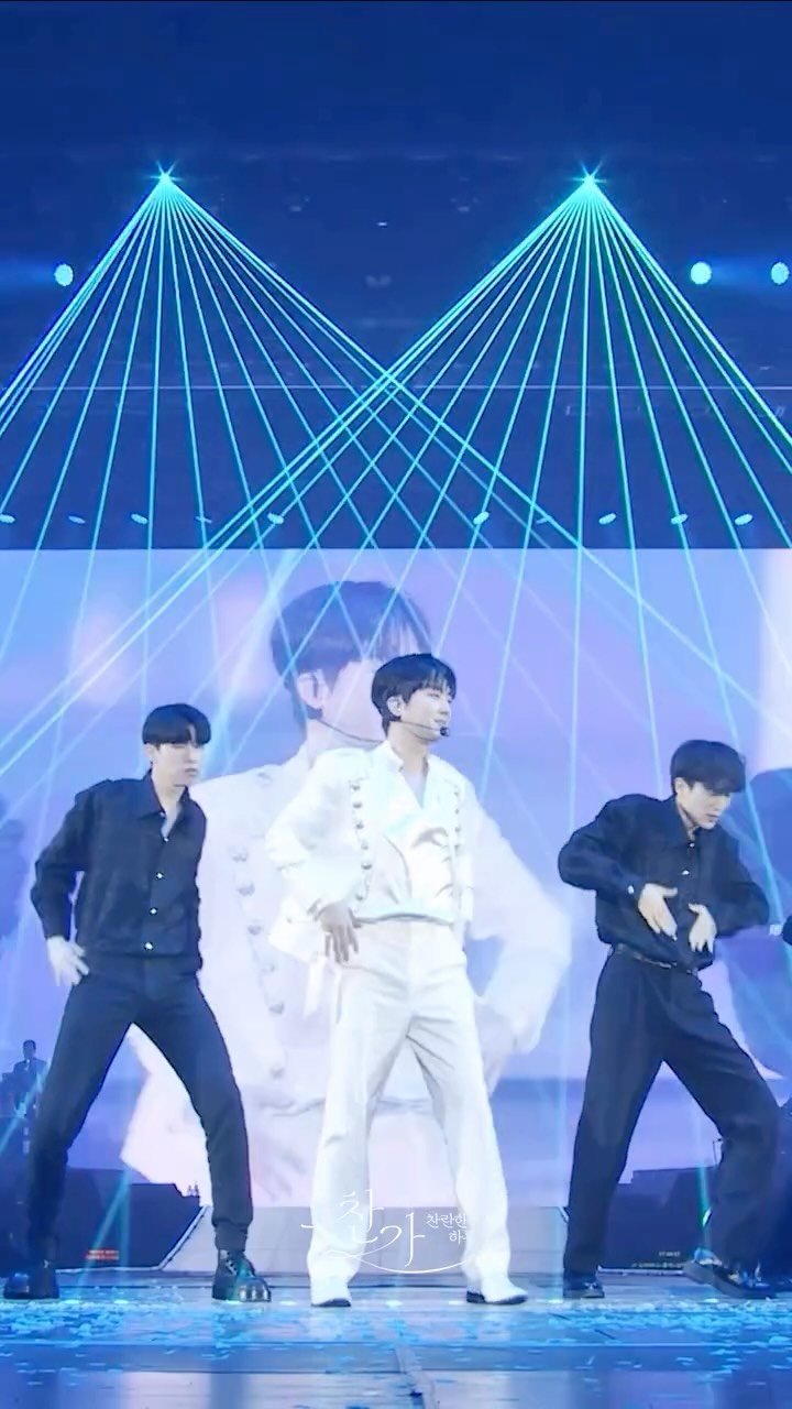 leechanwon_official 게시물 이미지: 2025-2026 이찬원 콘서트
<찬가 : 찬란한 하루> - 남자의 다짐

#이찬원...