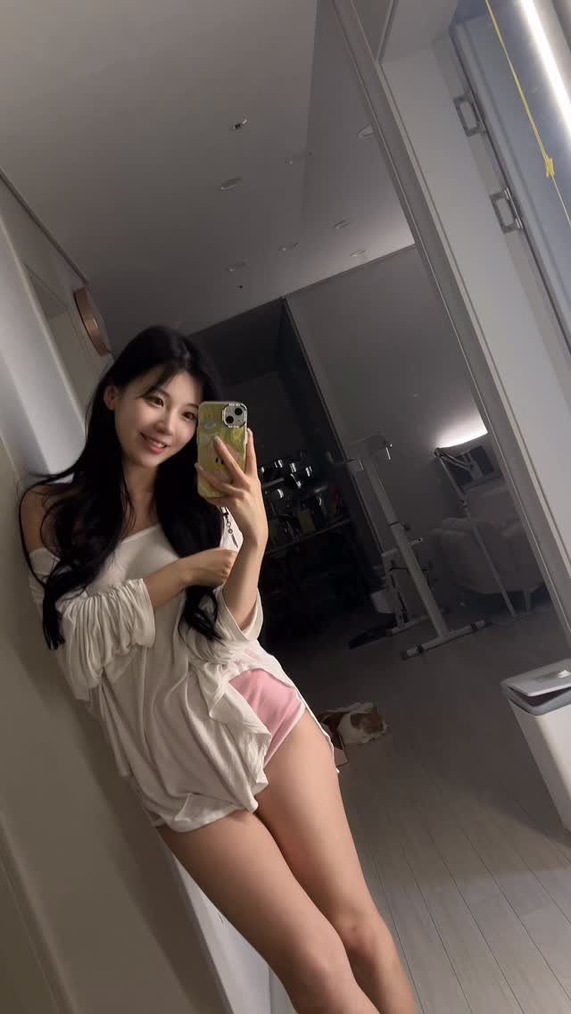 leeesovelys2 게시물 이미지: 주말에 남친집 놀러갈 때 입는 룩 💗💓🎀