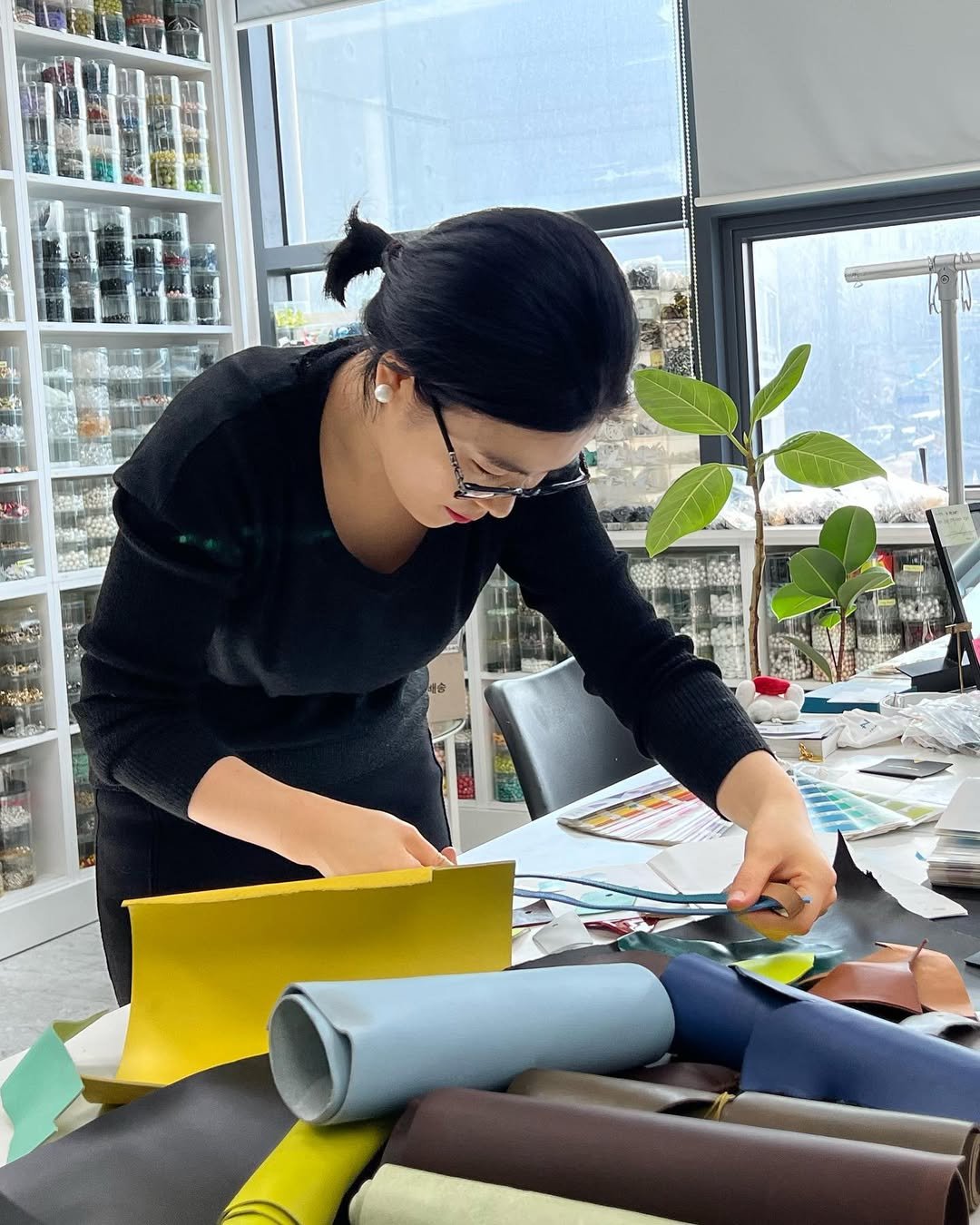 Photo by 혜리스초이스 | 24년차 패션 디자이너 on February 16, 2023.