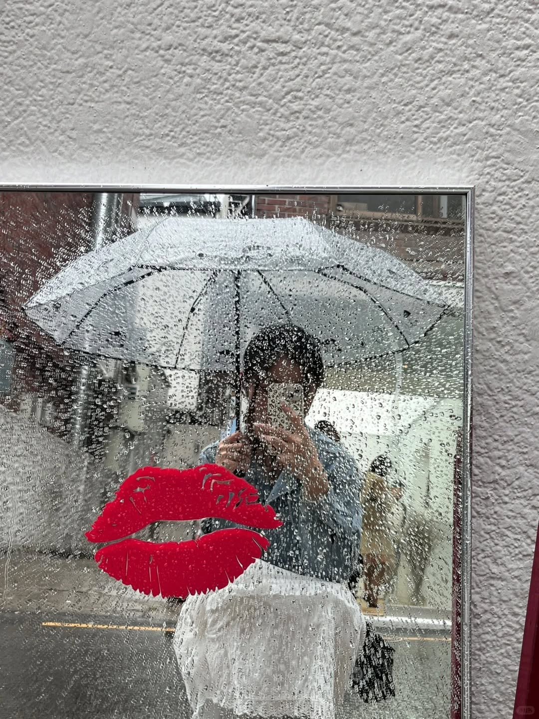 leehiiyeon__ 게시물 이미지: 💋💄