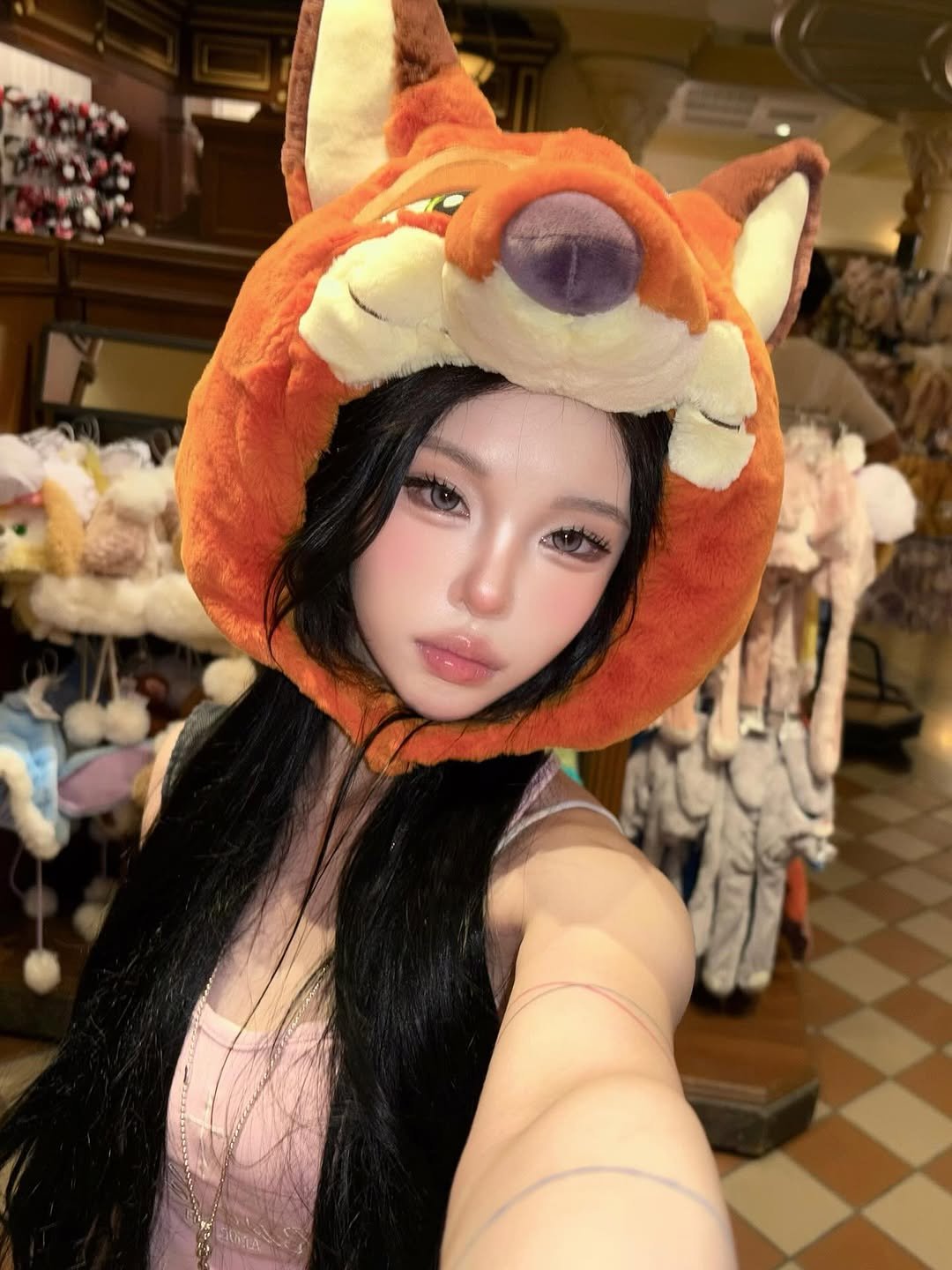 Photo shared by Lee hongju on October 06, 2025 tagging @leehongzu. May be an image of fox, hat and costume.