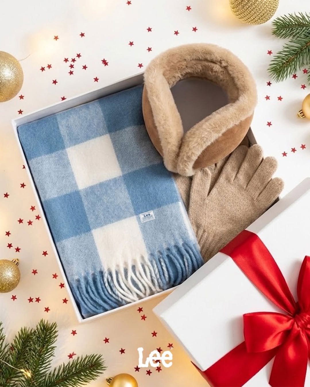 Photo by Lee Jeans KOREA on December 03, 2025. May be an image of scarf, wool and text that says 'Lee'.