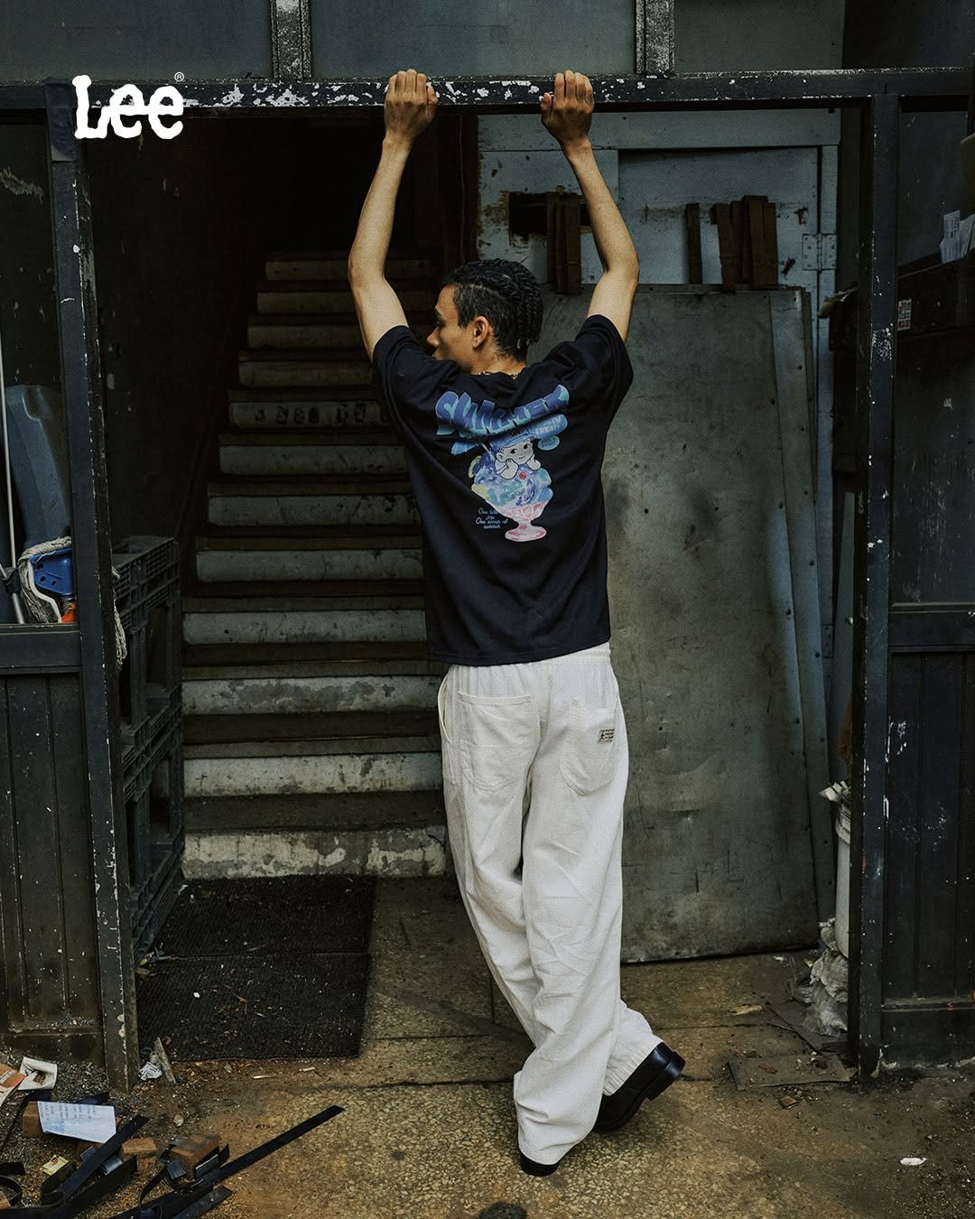 leejeanskr 게시물 이미지: 𝙃𝙚𝙖𝙩 𝙩𝙤 𝙉𝙞𝙜𝙝𝙩
 
낮과 밤이 교차하는 서울의 거리. 
여름의 자유분방함을...