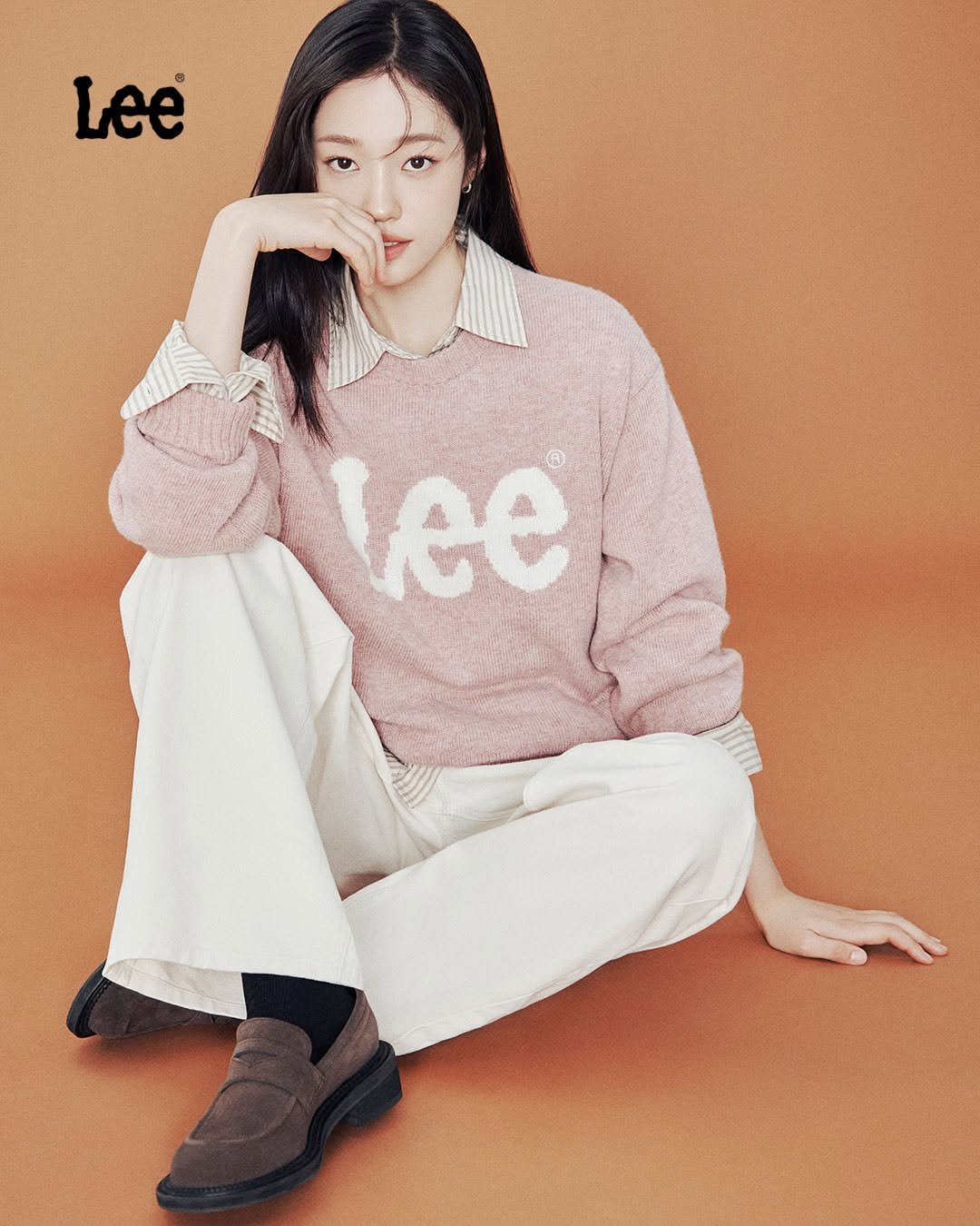 Photo shared by Lee Jeans KOREA on August 27, 2025 tagging @rohyoonseo. May be an image of 1 person, hair, top and text that says 'Lee lee'.