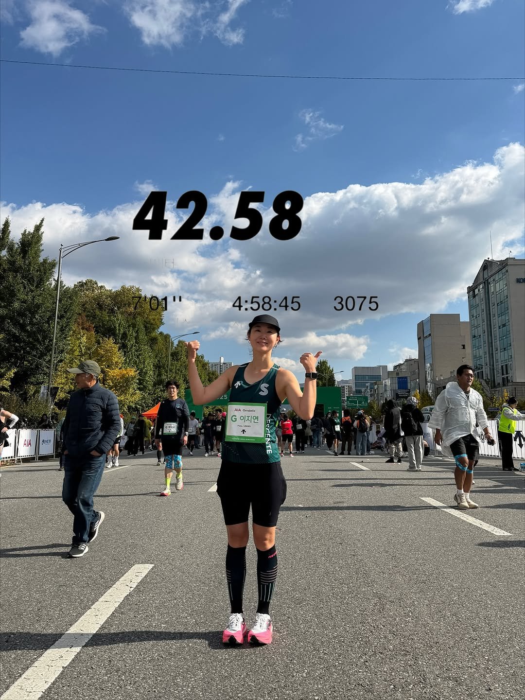 leejiy1215 게시물 이미지: 첫 풀마라톤 기념💚🍀🏃🏻‍♀️‍➡️

비록 5시간 5분이 걸렸지만
속상하고 짜증나서...