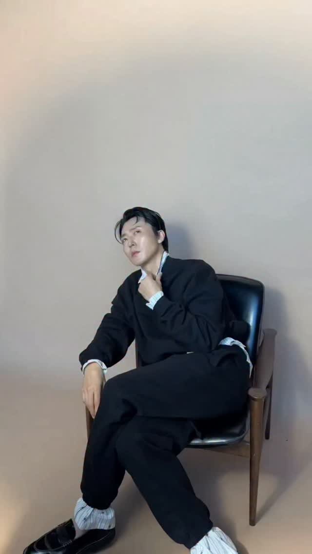 leemusaeng_official 게시물 이미지: ㅤ
섹시함의 인간화
'블랙 무생' 모습 박제 🖤

추운 겨울, 따뜻한 한 주...